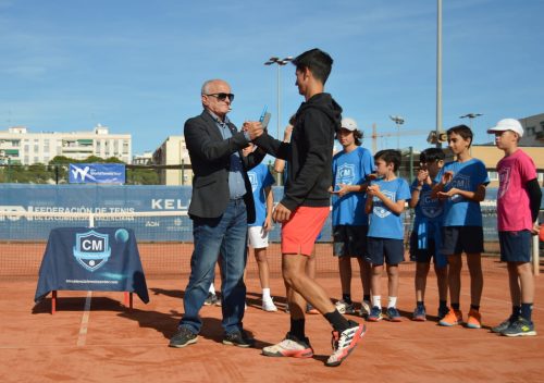 Campeón - Carlos Sánchez Jóver